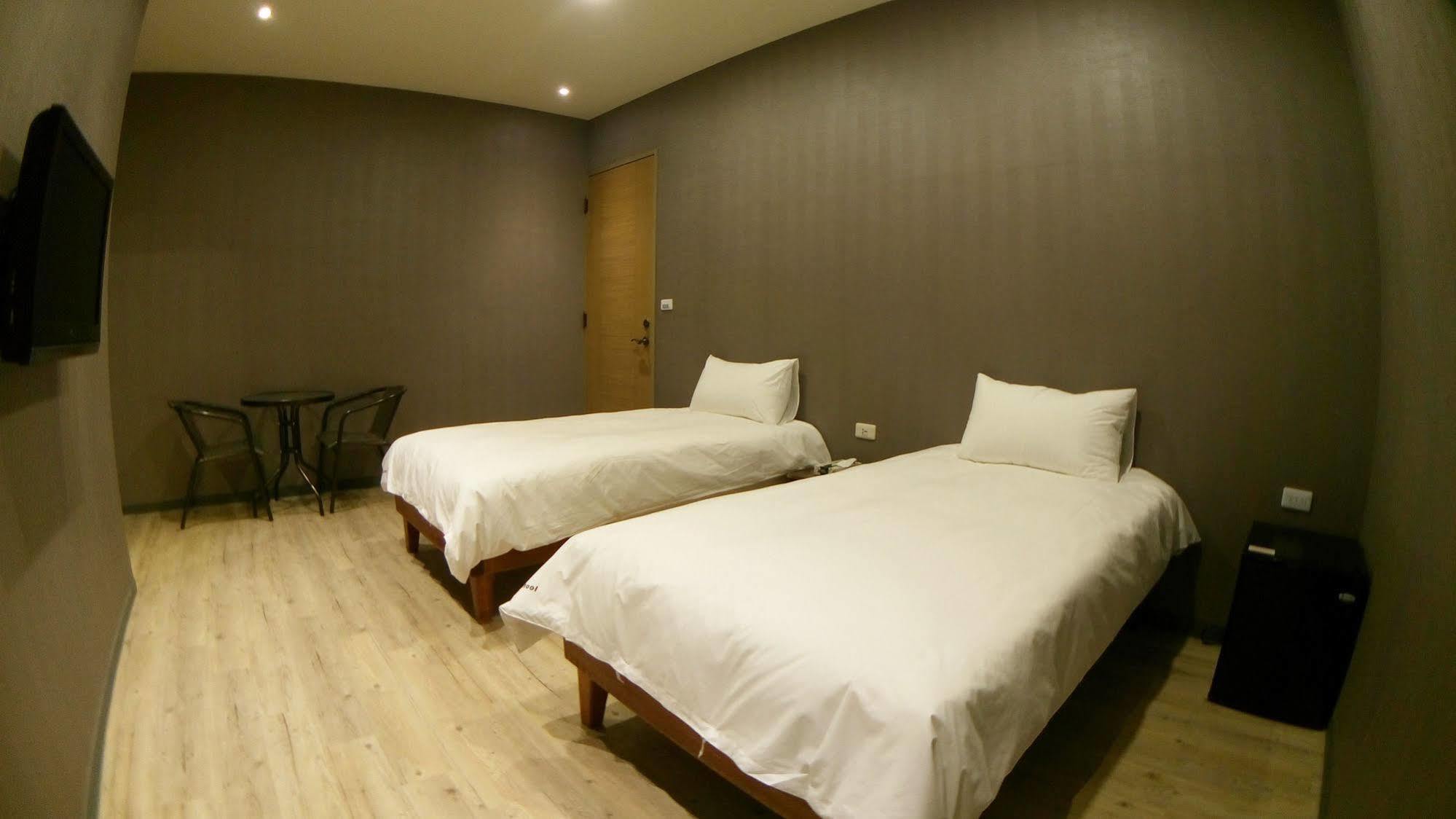 Hostel Fun Wind Sailing Nanwan Exterior foto
